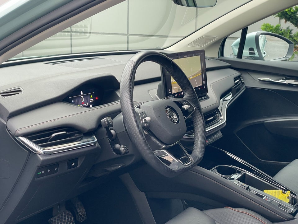 Skoda Enyaq 80 iV Plus Suite 5d