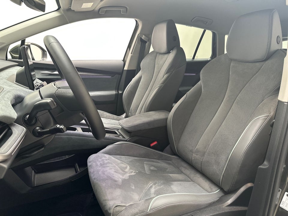 Skoda Enyaq 85 iV Advanced 5d
