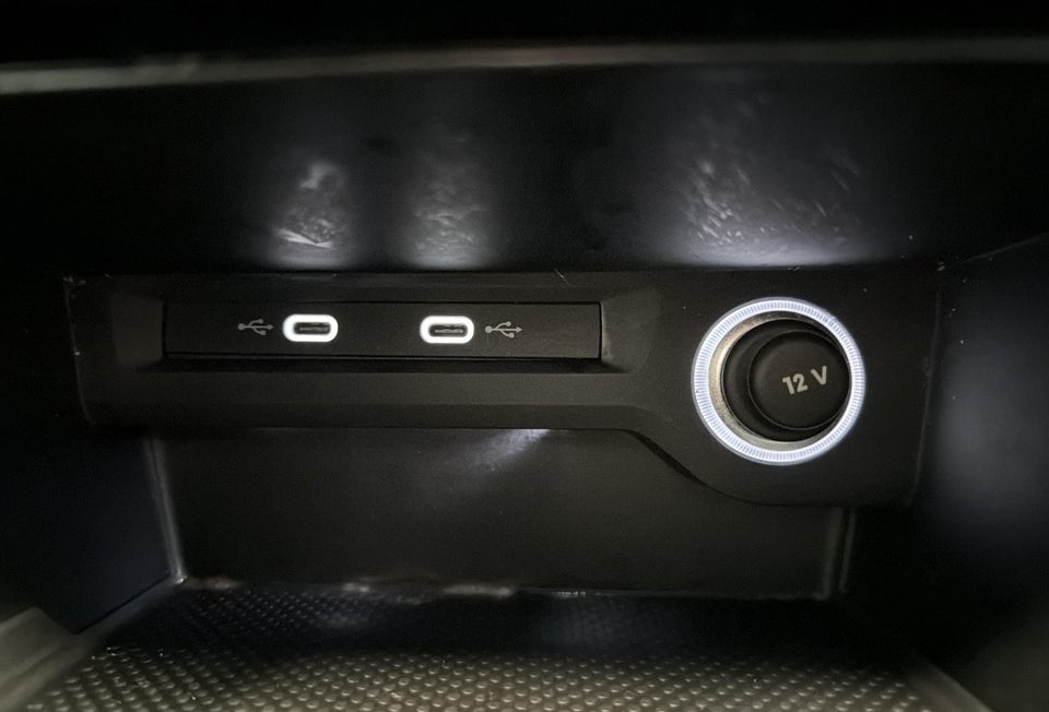 VW Touran 2,0 TDi 122 Comfortline Van 5d