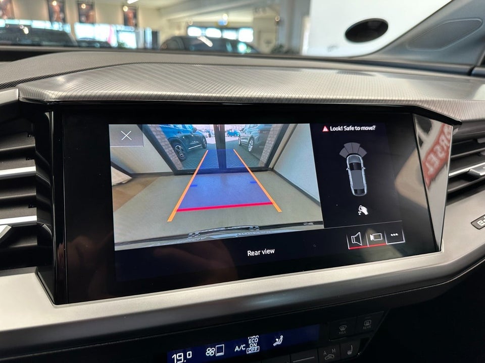 Audi Q4 e-tron 35 Sportback 5d