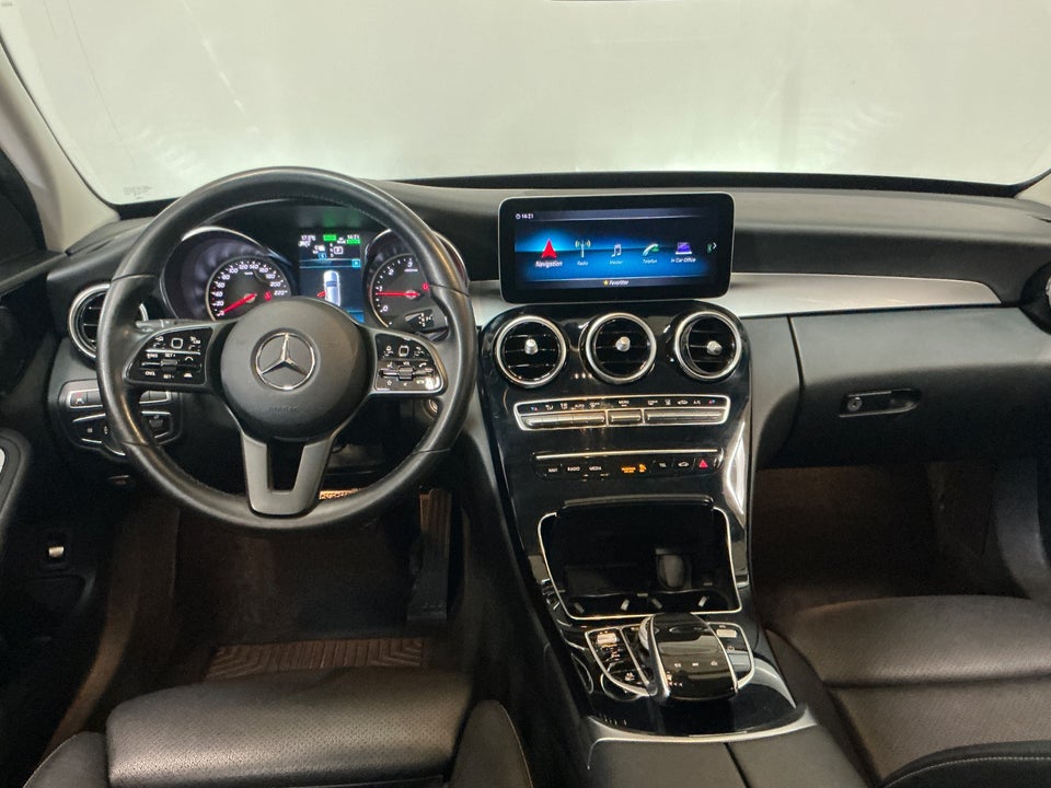 Mercedes C300 de 2,0 Avantgarde stc. aut. 5d
