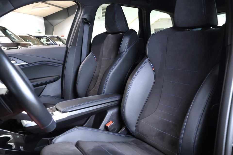 BMW iX1 xDrive30 M-Sport 5d