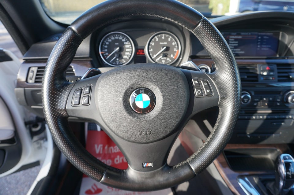 BMW 335i 3,0 Cabriolet aut. 2d