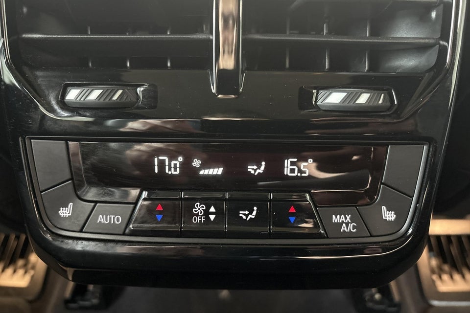 BMW iX xDrive40 5d