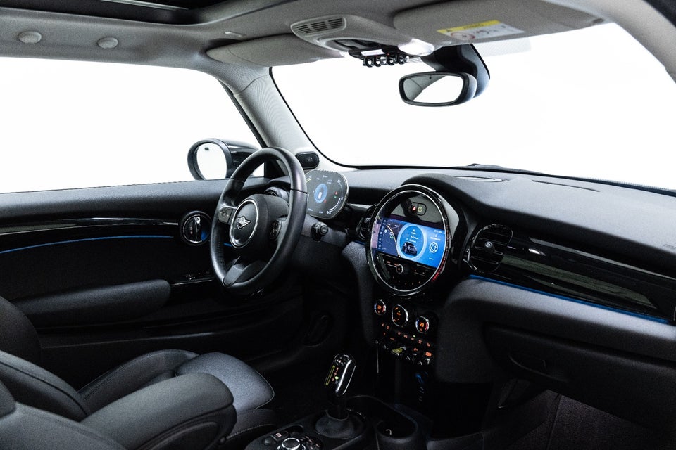 MINI Cooper SE Edition Premium Plus 3d