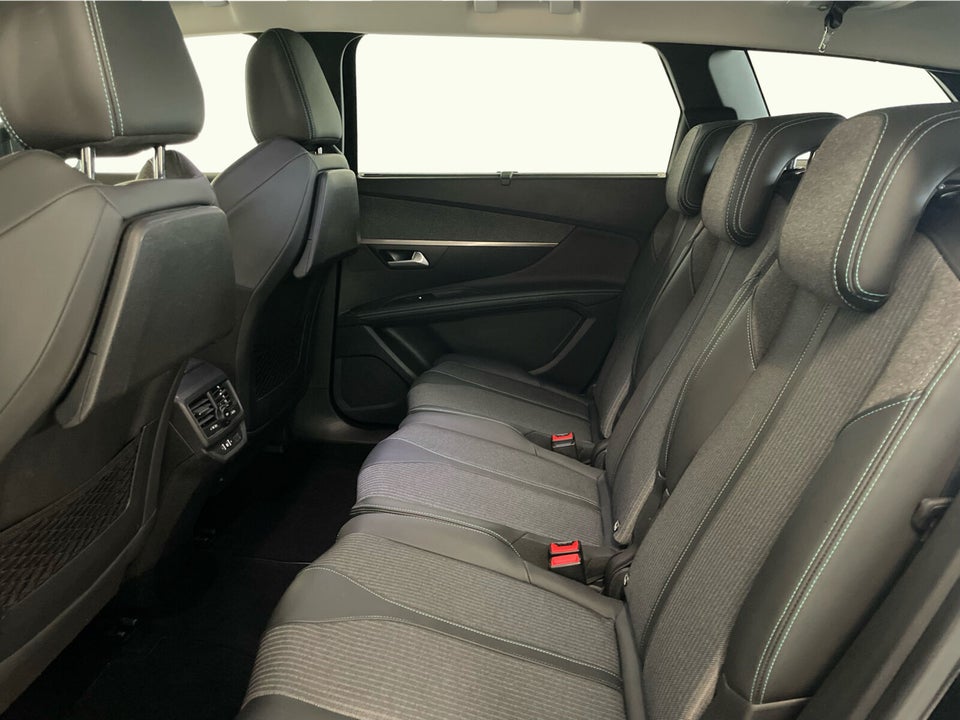 Peugeot 5008 1,5 BlueHDi 130 Allure Pack EAT8 7prs 5d