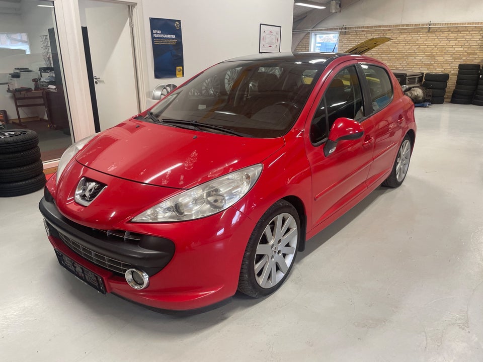 Peugeot 207 1,6 VTi Premium 5d