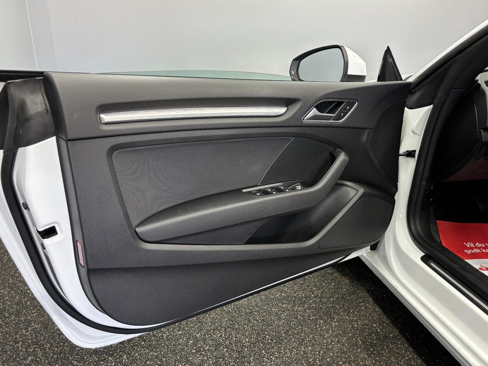 Audi A3 35 TFSi Sport Cabriolet S-tr. 2d