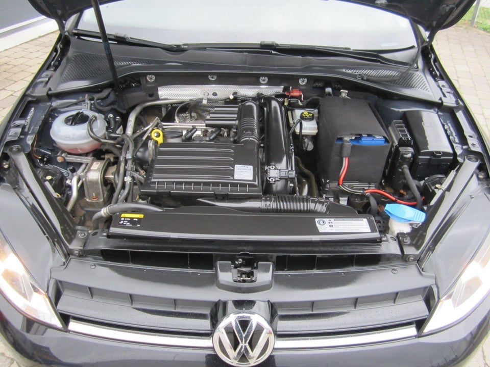 VW Golf VII 1,4 TSi 125 Style BMT 5d