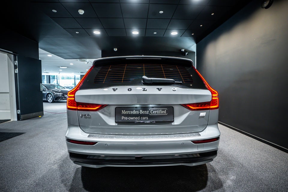 Volvo V60 2,0 T6 ReCharge Plus Dark aut. AWD 5d