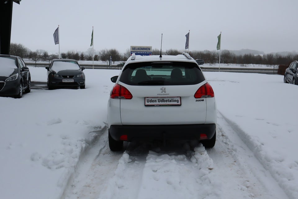 Peugeot 2008 1,2 VTi 82 Allure 5d