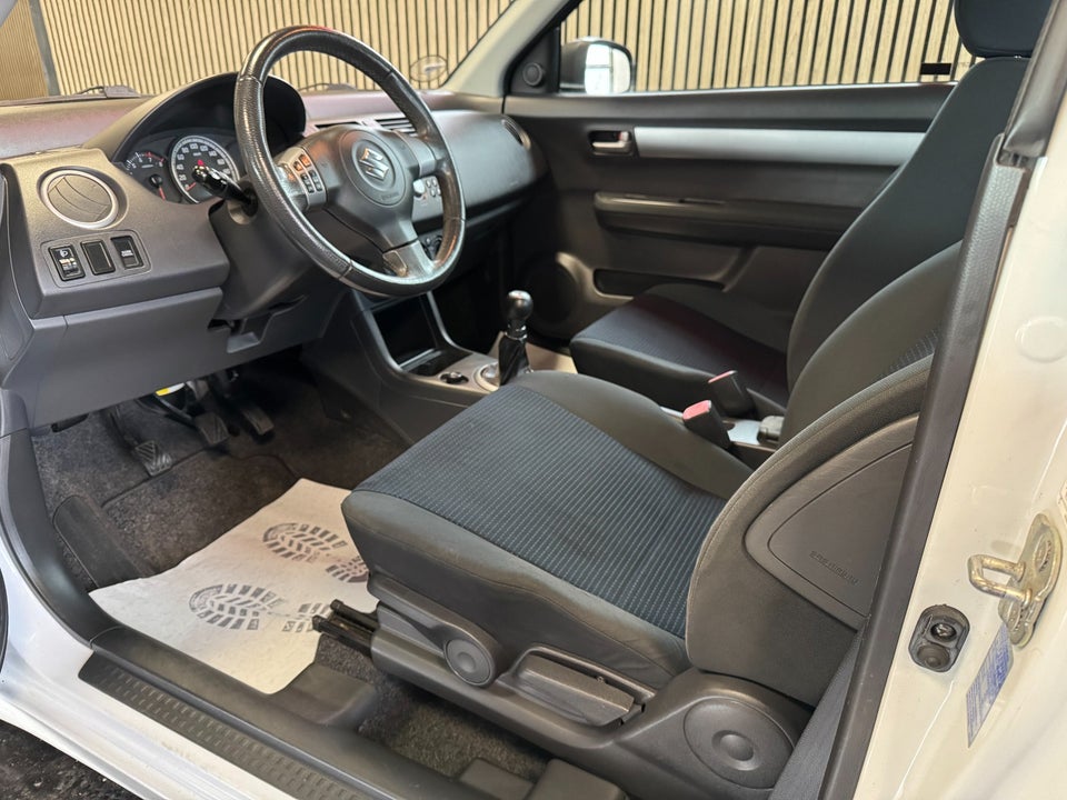 Suzuki Swift 1,3 GL 3d