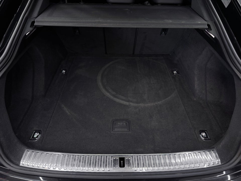 Audi e-tron 55 S-line Sportback quattro 5d