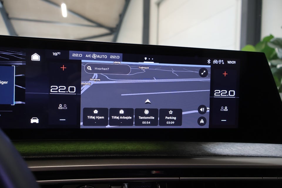 Peugeot e-5008 77 Allure Pack 7prs 5d