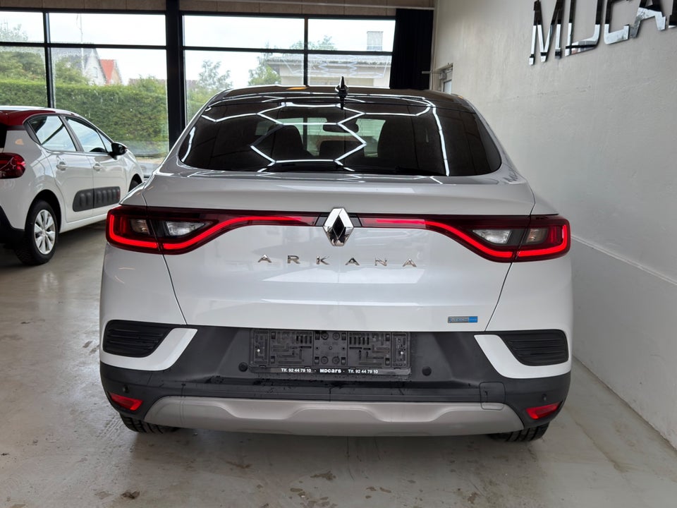 Renault Arkana 1,6 E-Tech Intens 5d
