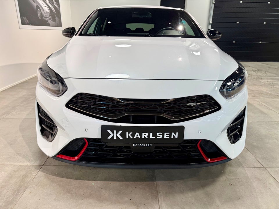 Kia ProCeed 1,6 T-GDi GT DCT 5d