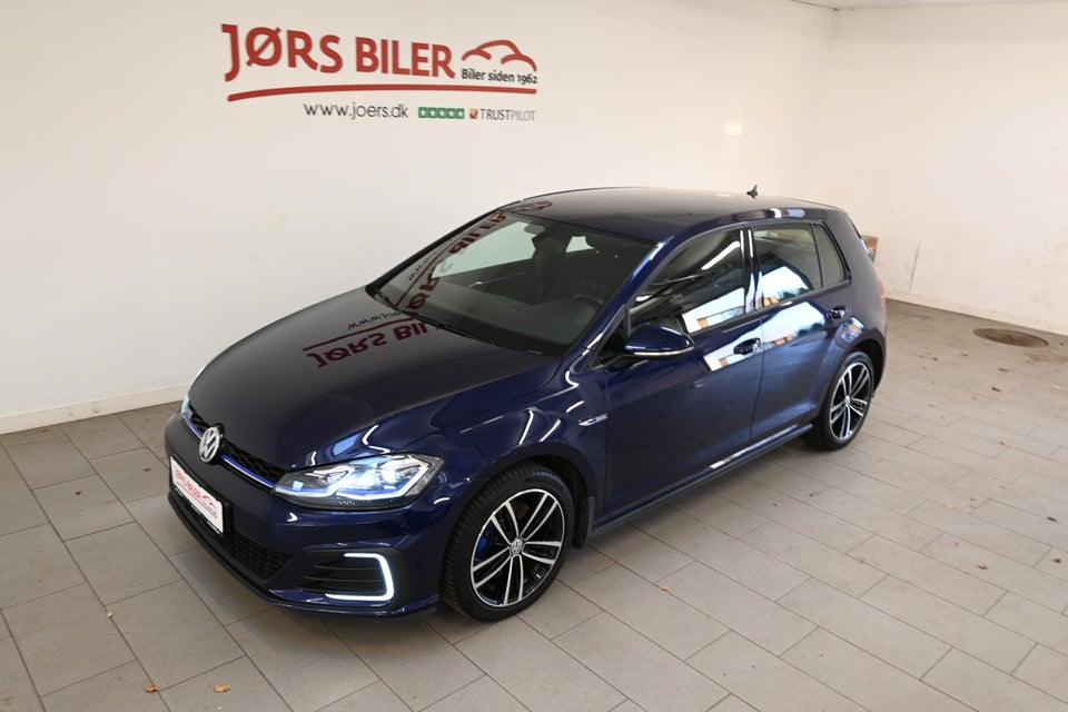 VW Golf VII 1,4 GTE DSG 5d