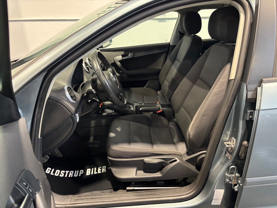 Audi A3 1,6 TDi Ambiente Sportback 5d