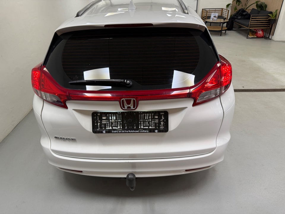 Honda Civic 1,6 i-DTEC Comfort Tourer 5d