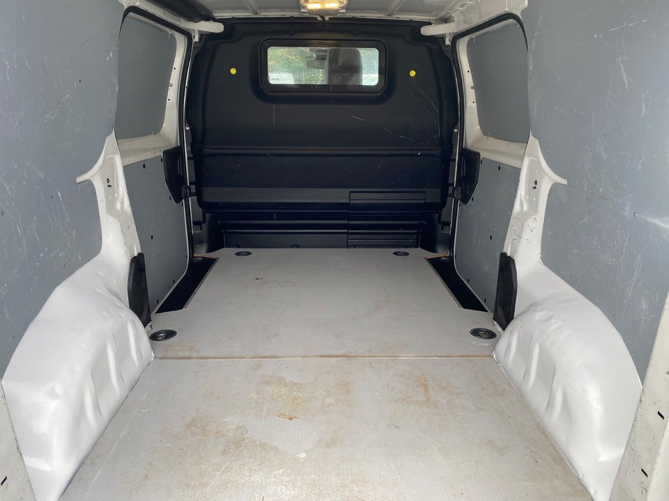 Toyota ProAce 2,0 D 122 Medium Comfort Master 6d
