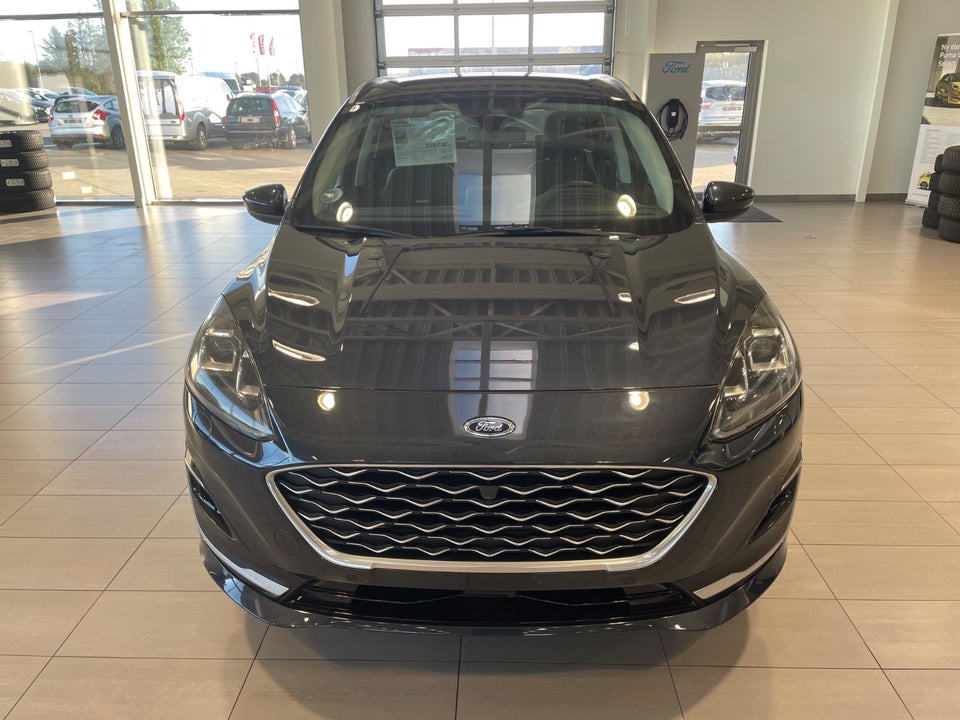 Ford Kuga 2,5 PHEV Vignale CVT 5d