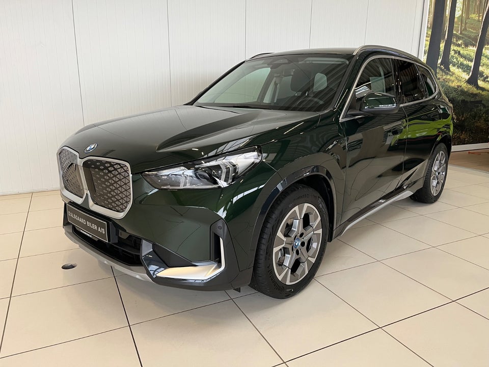 BMW iX1 eDrive20 X-Line 5d