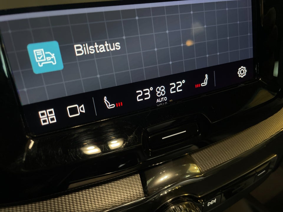 Volvo XC60 2,0 T8 ReCharge R-Design aut. AWD 5d