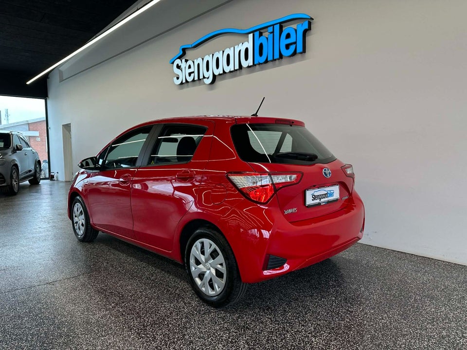 Toyota Yaris 1,5 Hybrid H2 e-CVT 5d