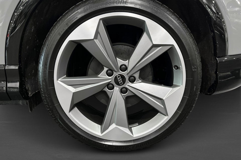 Audi Q4 e-tron 45 Ultra 5d