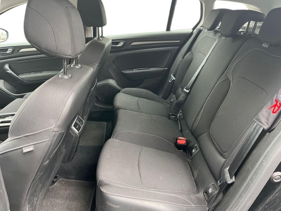 Renault Megane IV 1,6 E-Tech Zen Sport Tourer 5d