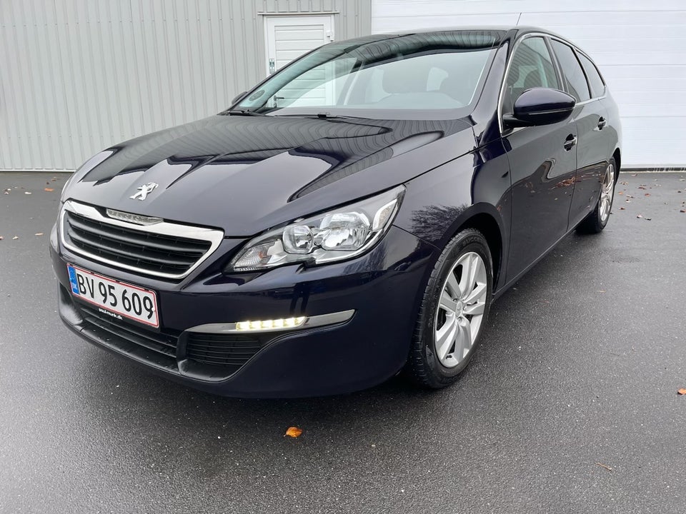 Peugeot 308 1,6 BlueHDi 120 Allure SW 5d