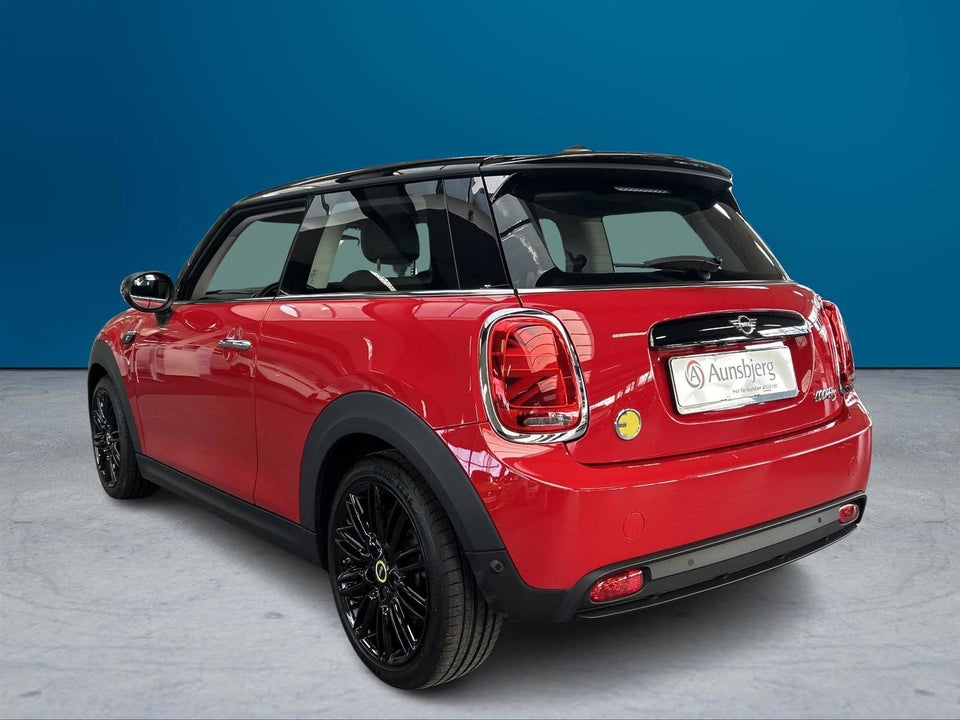 MINI Cooper SE Classic Trim 3d