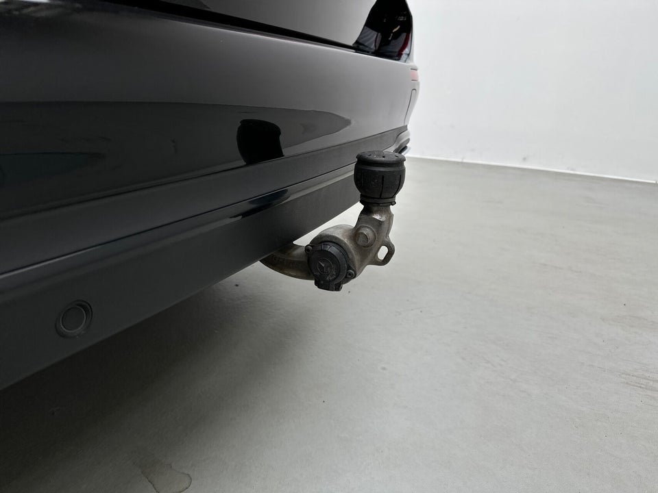 Mercedes E220 d 2,0 Avantgarde stc. aut. 5d