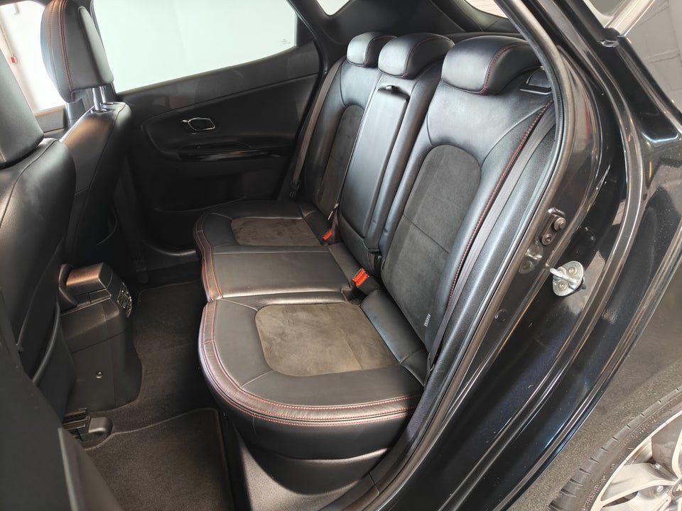 Kia Ceed 1,6 T-GDi GT Advance 5d