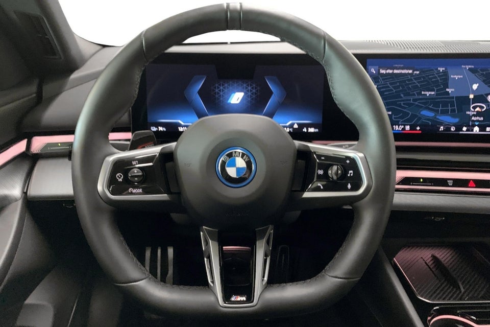 BMW i5 eDrive40 M-Sport 4d