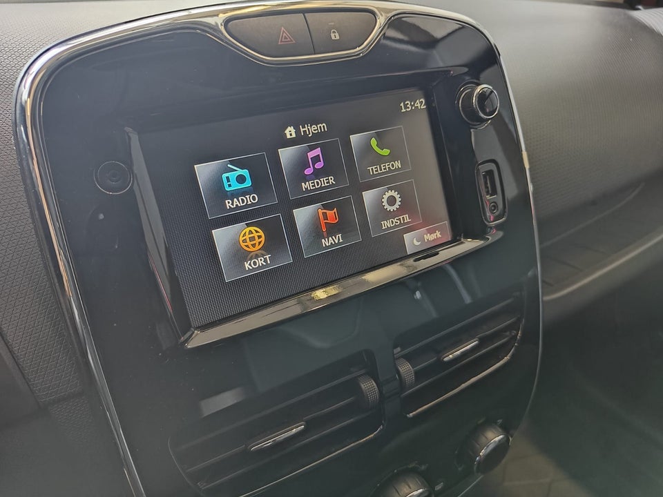 Renault Clio IV 1,5 dCi 75 Expression Sport Tourer Van 5d