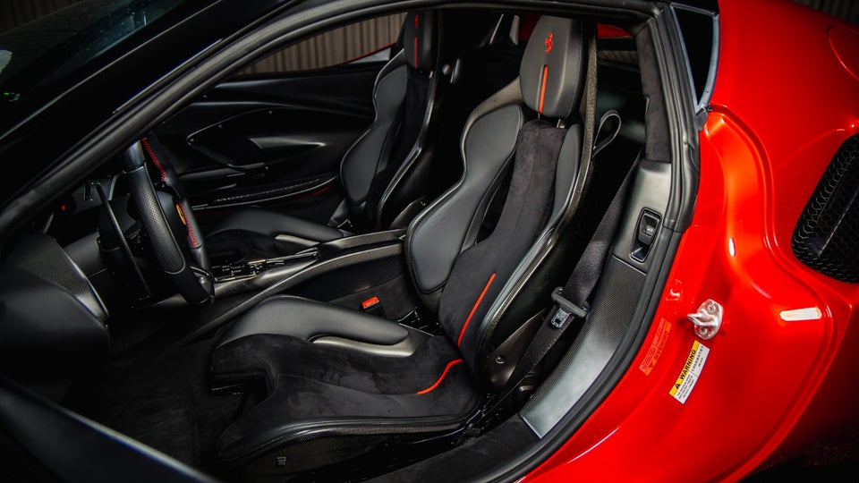 Ferrari 296 GTB 2,9 DCT 2d