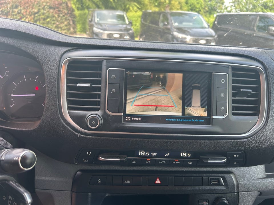 Peugeot Expert 2,0 BlueHDi 122 L2 Premium Van