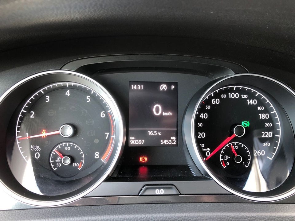 VW Golf VII 1,5 TSi 150 Comfortline Connect Variant DSG 5d