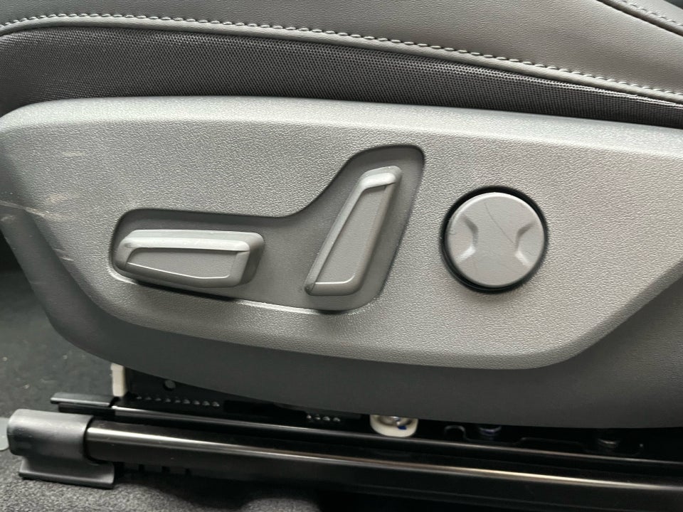 Kia Niro 64 EV Prestige 5d