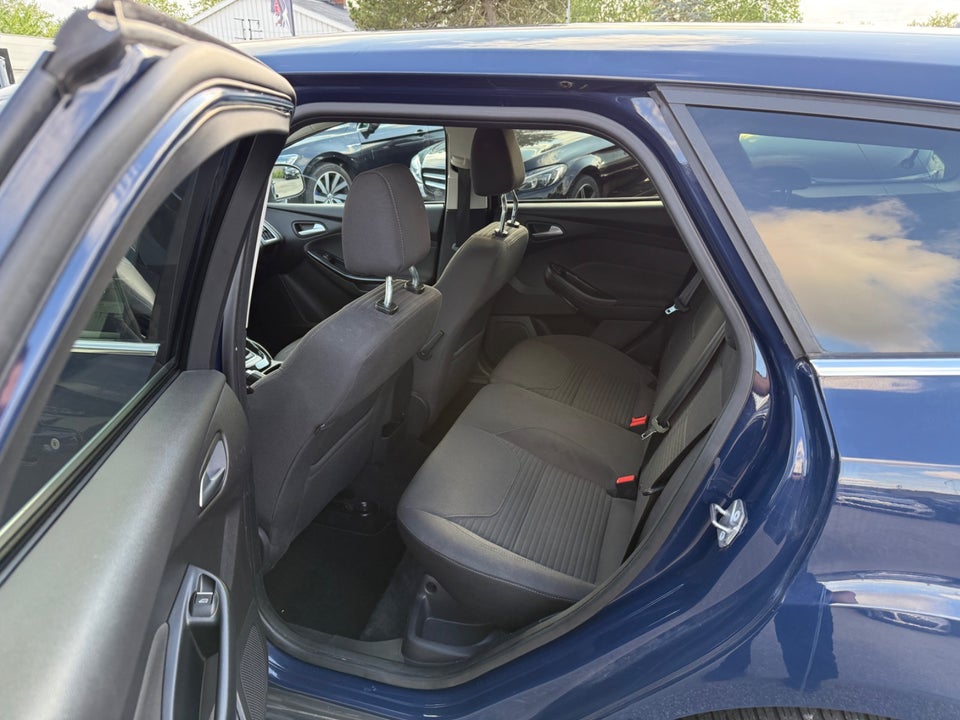 Ford Focus 1,0 SCTi 125 Titanium stc. 5d