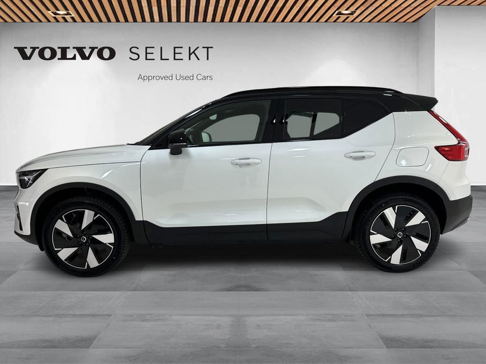 Volvo XC40 ReCharge Extended Range Plus 5d