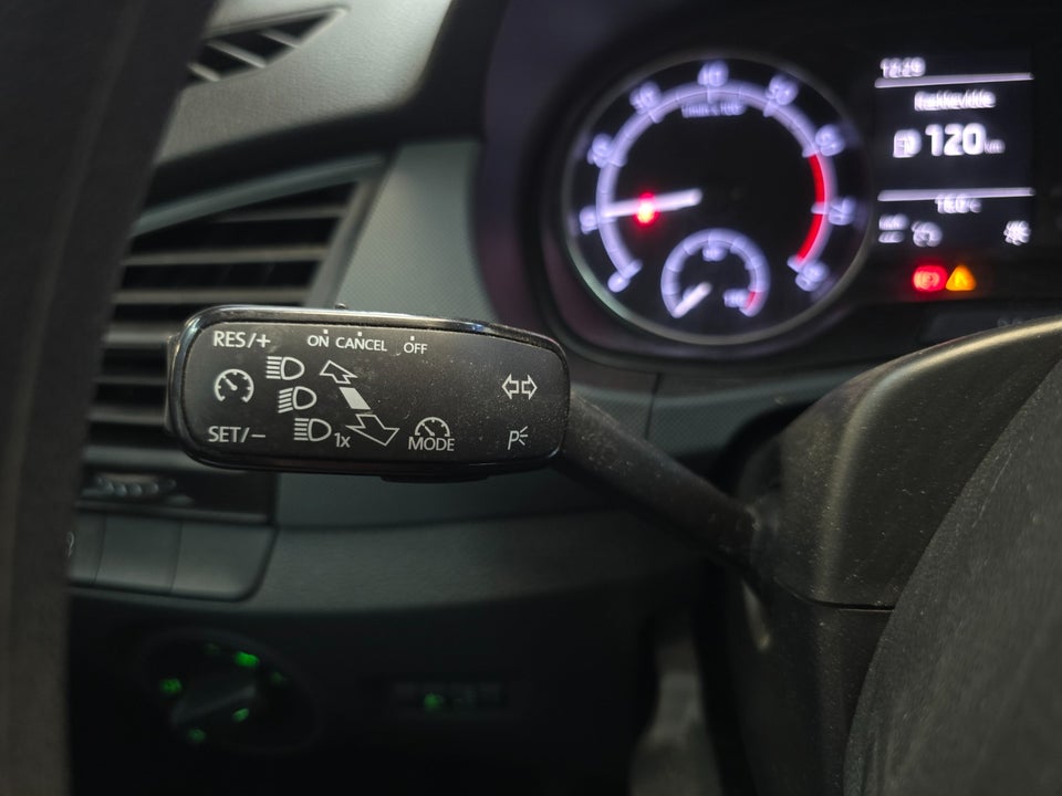 Skoda Fabia 1,0 MPi 75 Active Combi 5d