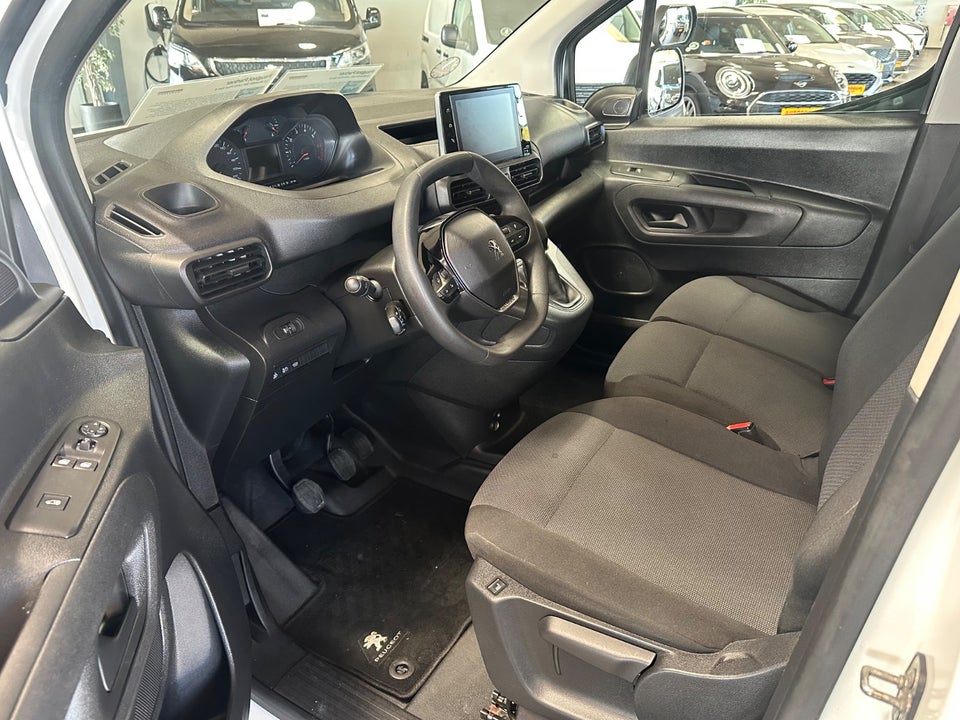 Peugeot Partner 1,5 BlueHDi 100 L2V2 Plus Van