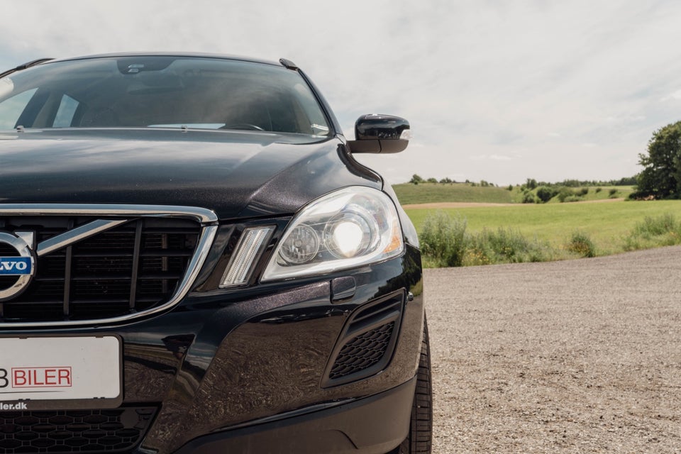 Volvo XC60 2,0 D4 163 Summum aut. 5d