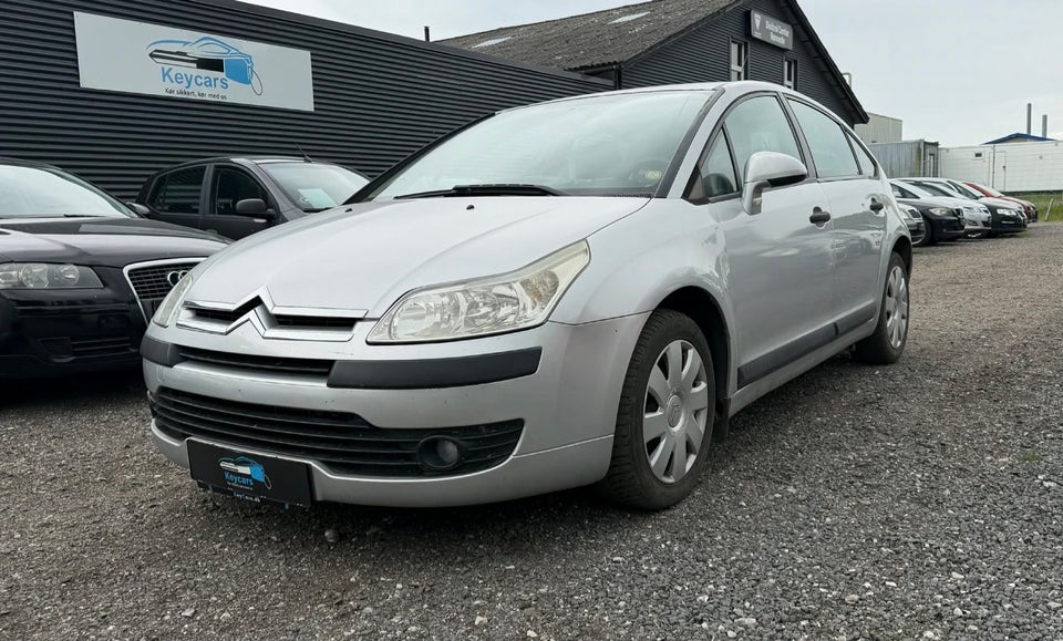 Citroën C4 1,4 16V Advance 5d