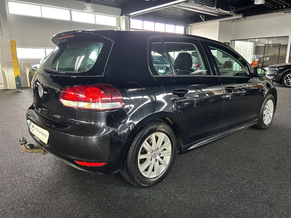 VW Golf VI 1,6 TDi 105 Comfortline BMT 5d