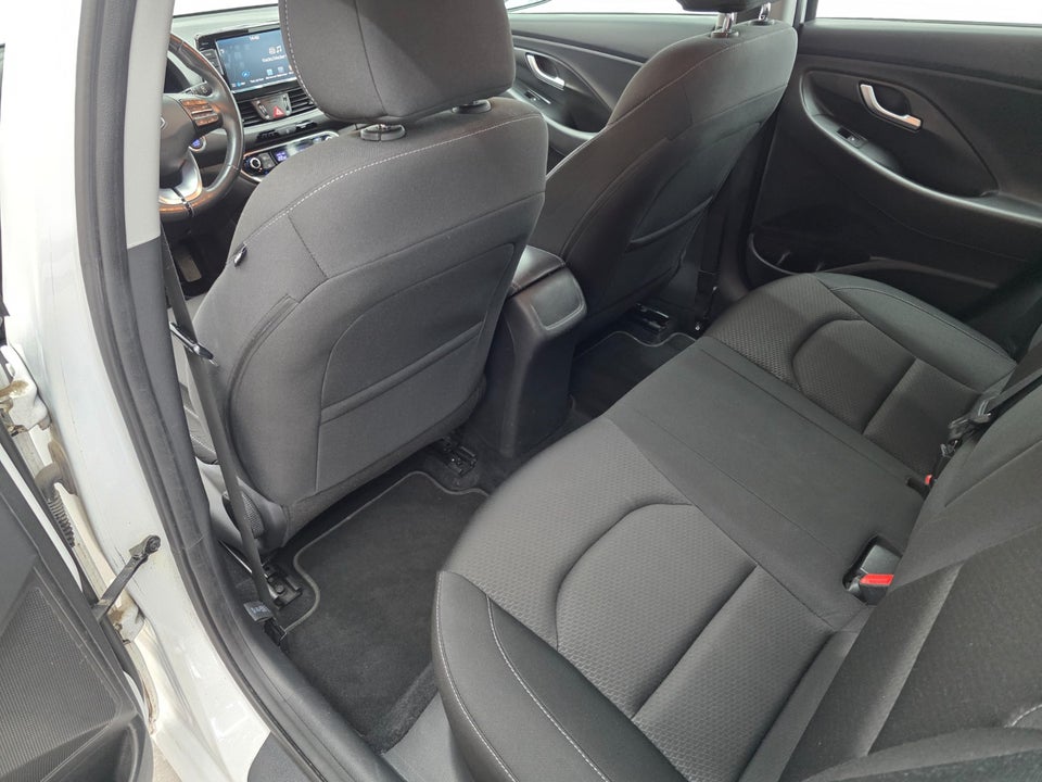 Hyundai i30 1,0 T-GDi Premium 5d