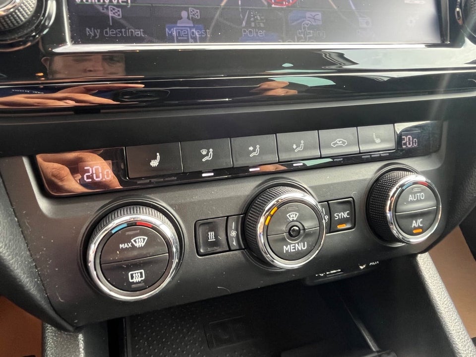 Skoda Octavia 2,0 TSi 220 RS Combi DSG 5d