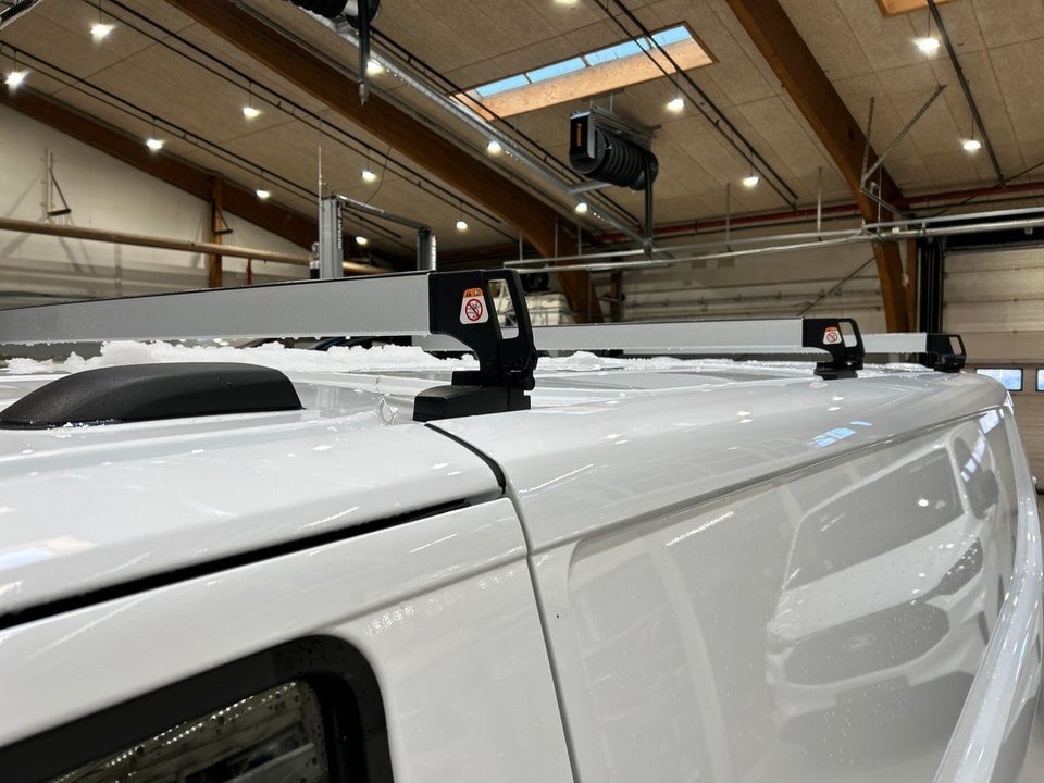 Ford Transit Custom 320L 2,0 EcoBlue Trend aut.